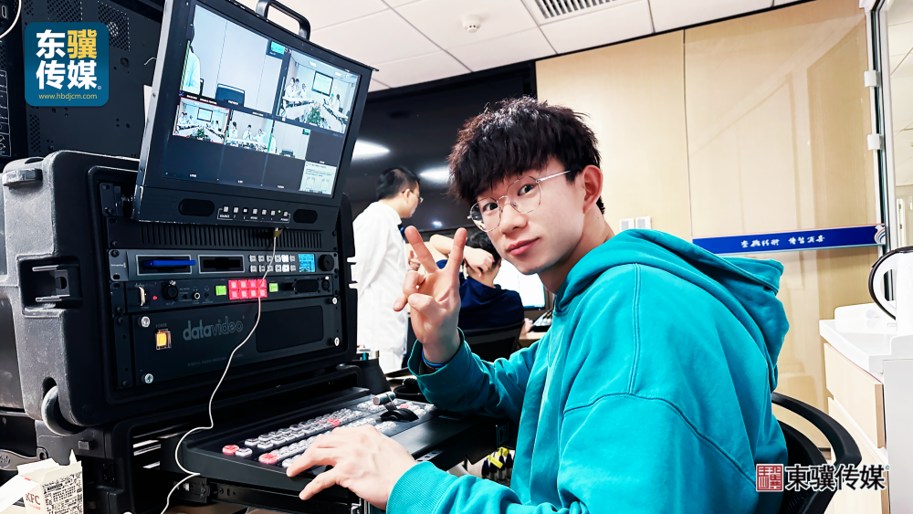 东骥传媒承制河北医科大学**医院系列医学类课件录制06.png